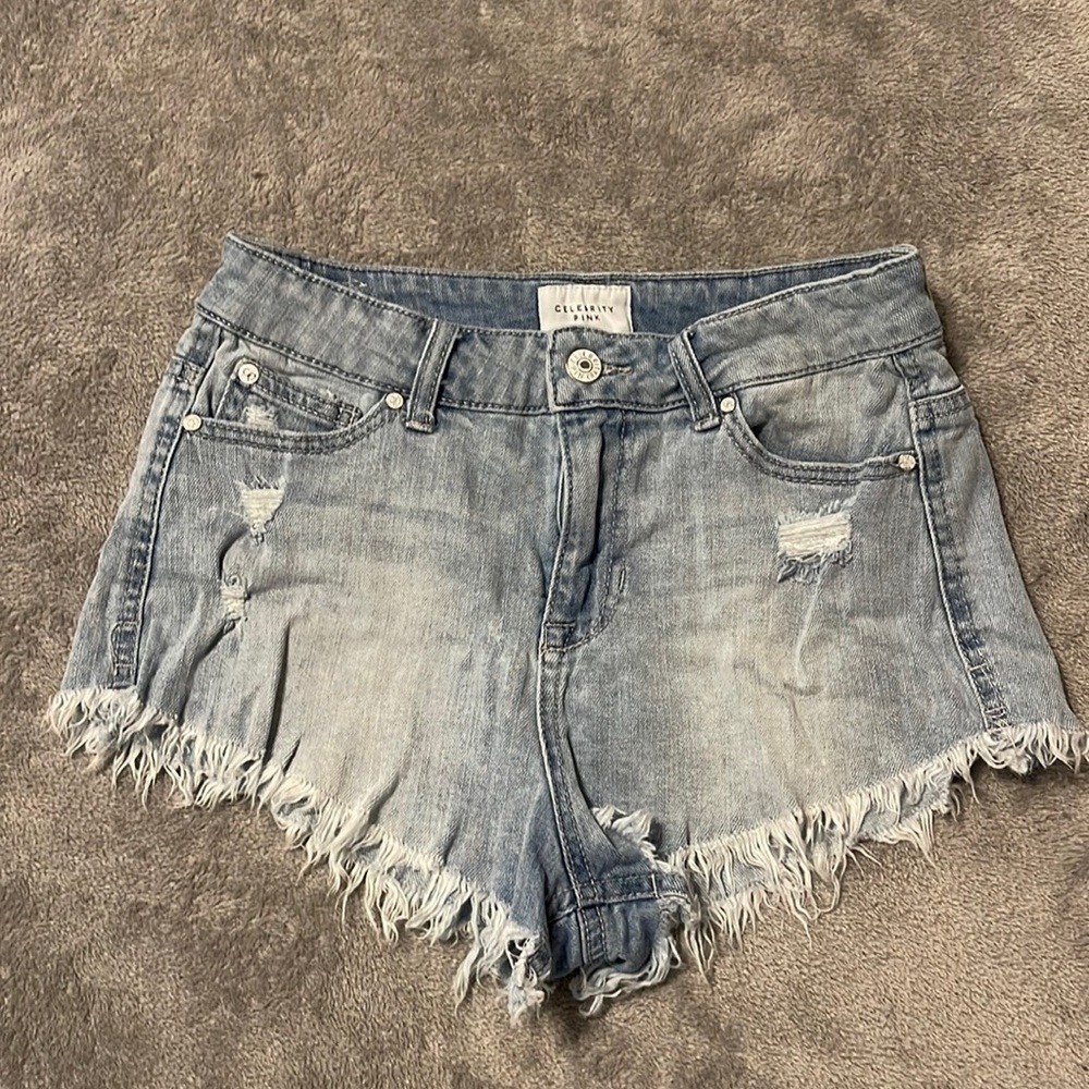 Celebrity Pink, Jean Shorts, Size 3/26